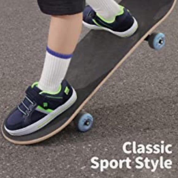 Boys shoes, navy blue and green snickers - Picture 3 of 8